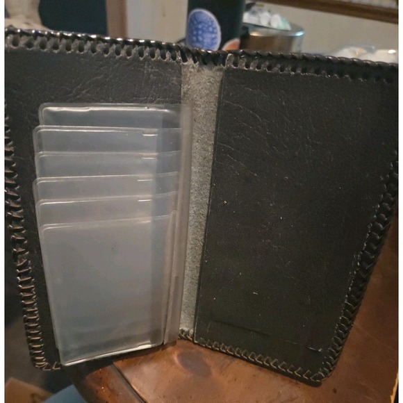 VTG Women's Western Hand Tooled Leather Wallet Floral Design Monogram M - Picture 2 of 3